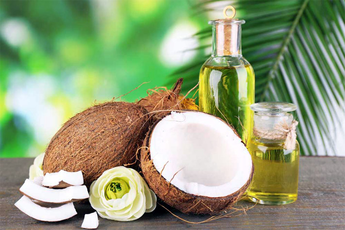5 Herbal Remedies That Spell The End Of Dandruff