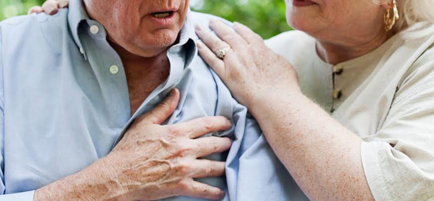 Should you sit up or lie down after a stroke?